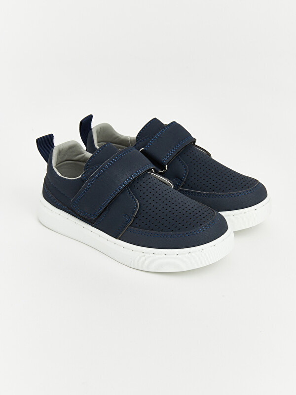 LCW STEPS Hook and Loop Boys' Sneakers