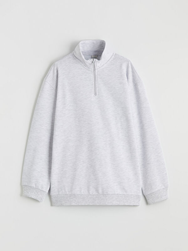 LCW Kids Dik Yaka Erkek Çocuk Sweatshirt