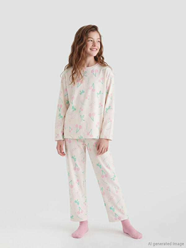 LCW Kids Bisiklet Yaka Desenli Kız Çocuk Pijama Takım