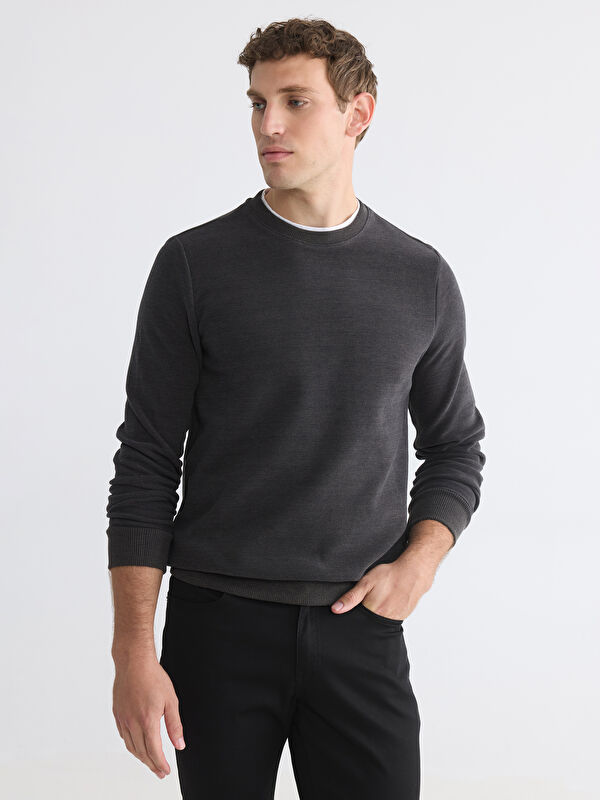 LCWAIKIKI Classic Bisiklet Yaka Erkek Sweatshirt
