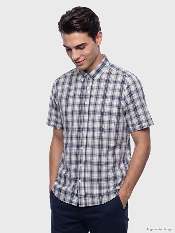 LCWAIKIKI Classic Regular Fit Ekose Poplin Erkek Gömlek