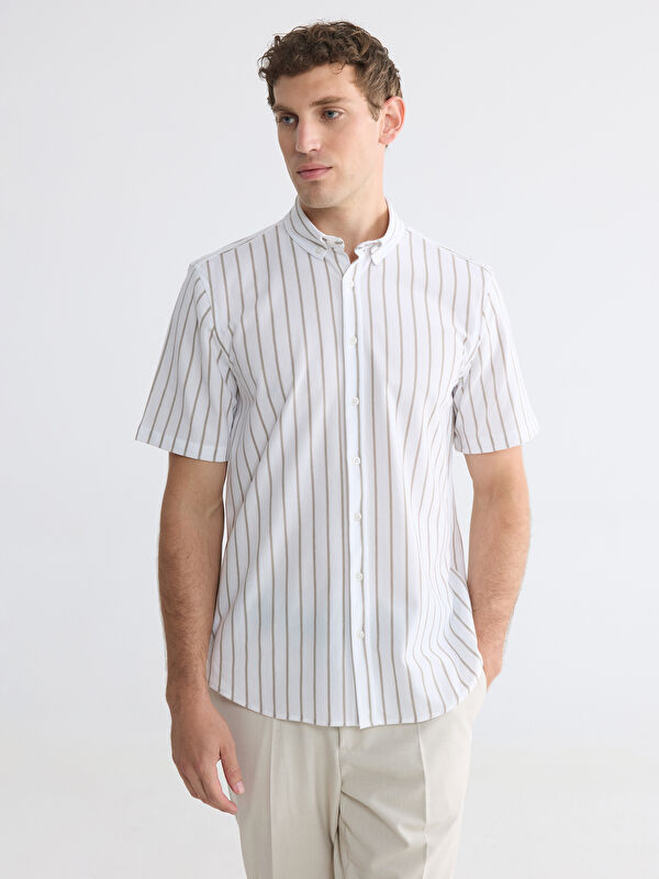 LCWAIKIKI Classic Regular Fit Çizgili Oxford Erkek Gömlek