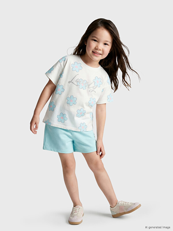 LCW Kids Simli Çiçekli Kız Çocuk Şortlu Takım
