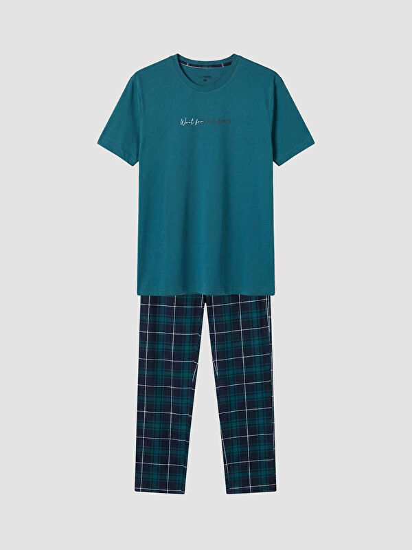 LC WAIKIKI Regular Fit Ekose Erkek Pijama Takımı