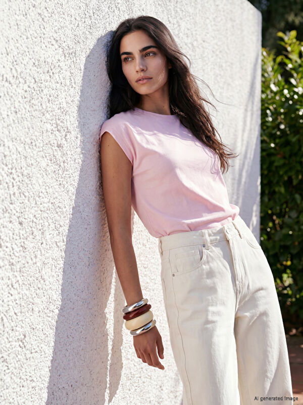 LCW Vision Bisiklet Yaka Kadın Crop