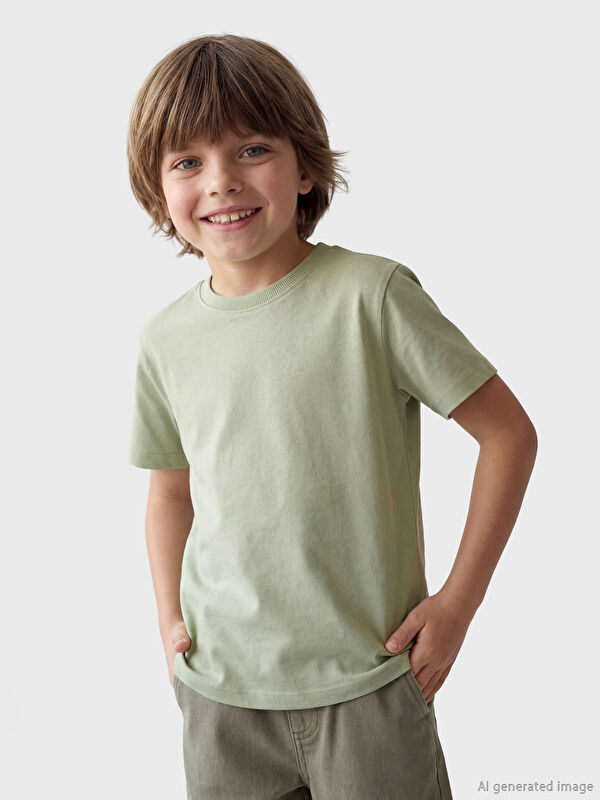 LCW Kids Bisiklet Yaka Erkek Çocuk Tişört