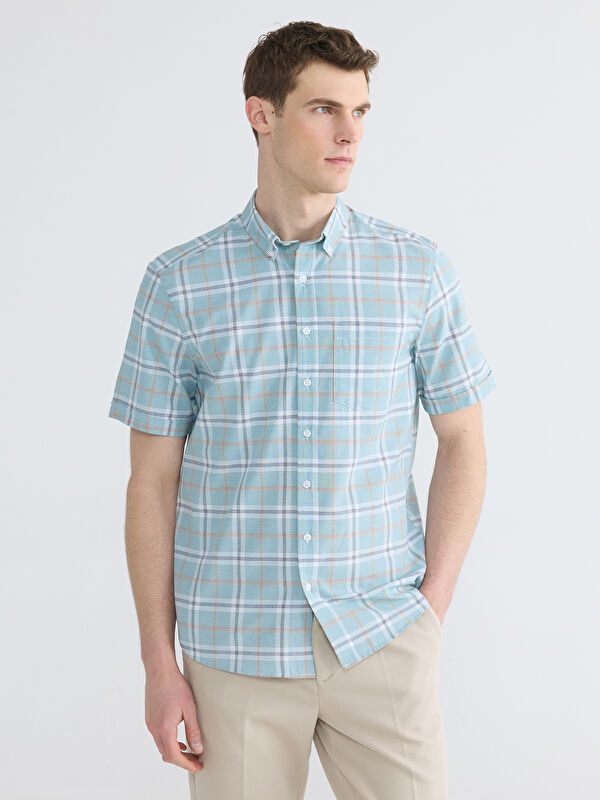 LCWAIKIKI Classic Regular Fit Ekose Keten Görünümlü Erkek Gömlek