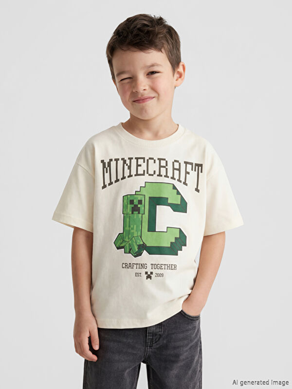 LCW Kids Bisiklet Yaka Minecraft Baskılı Erkek Çocuk Tişört