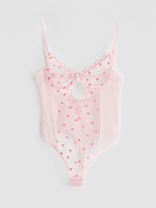 LCW DREAM Balenli Dolgusuz Kalp Nakışlı Brode Bodysuit