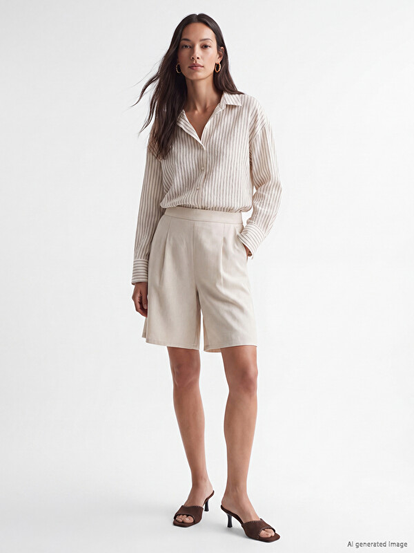 LCW EVERYDAY Elastic Waist Women's Pleated Shorts