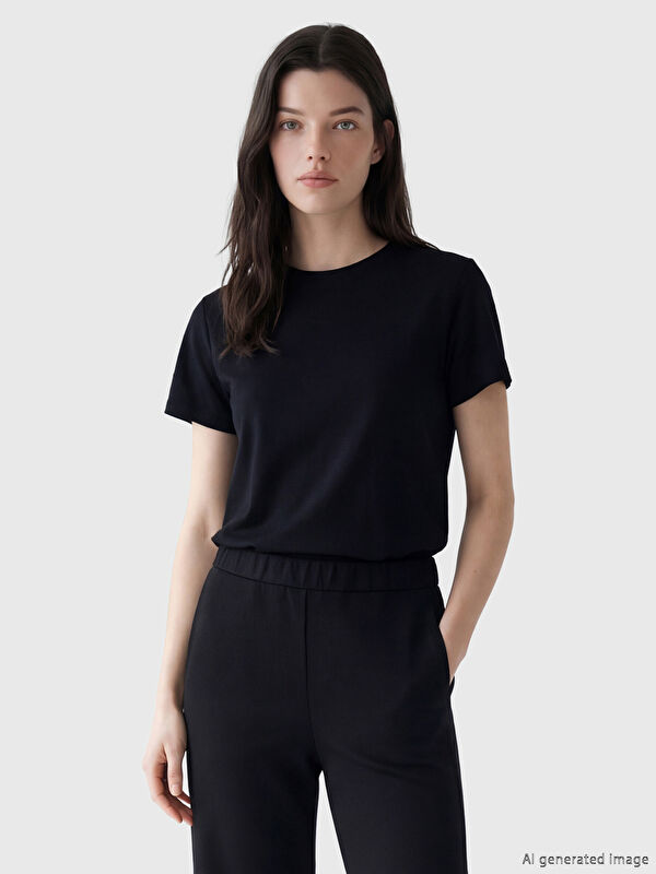 LCW Comfort Bisiklet Yaka Soft Touch Kadın Tişört