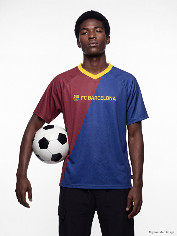 XSIDE ACTIVE V Yaka Barcelona Baskılı Erkek Spor Tişört