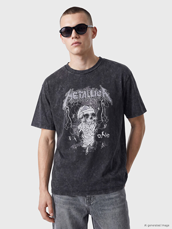XSIDE Loose Fit Metallica Baskılı Erkek Tişört