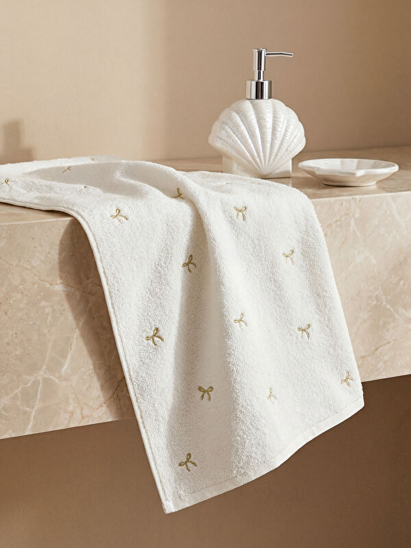 LCW HOME Bow Embroidered Face Towel 50x80 cm