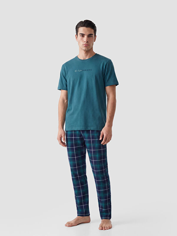 LC WAIKIKI Regular Fit Ekose Erkek Pijama Takımı