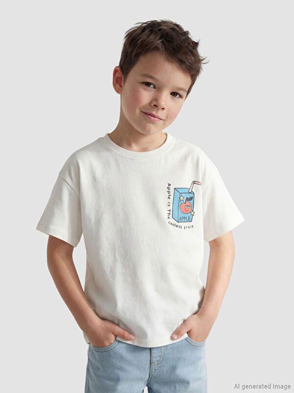 LCW Kids Bisiklet Yaka Baskılı Erkek Çocuk Tişört