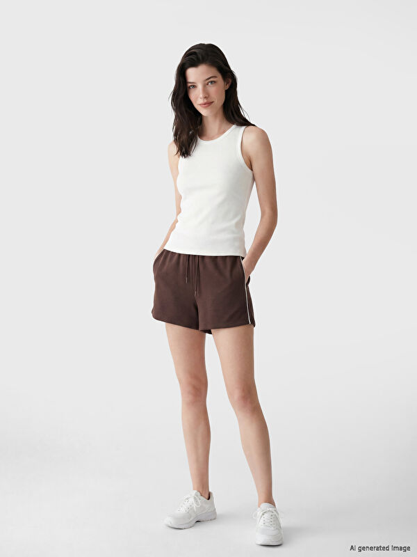 LCW Comfort Şeritli Soft Touch Kadın Şort