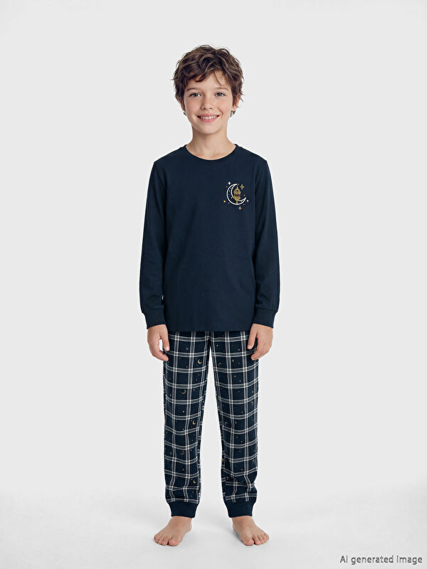 LCW Kids Baskılı Erkek Çocuk Pijama Takımı