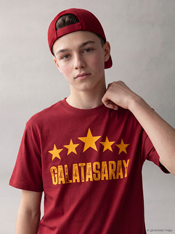 LCW Kids Bisiklet Yaka Galatasaray Baskılı Erkek Çocuk Tişört