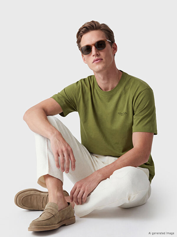 LCW Vision Loose Fit Bisiklet Yaka Baskılı Erkek Tişört