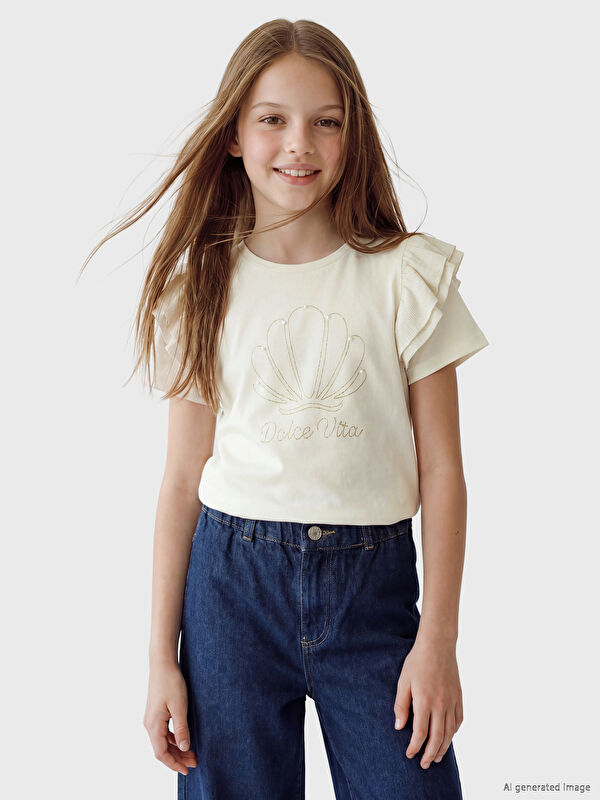 LCW Kids Bisiklet Yaka Boncuklu Kız Çocuk Tişört