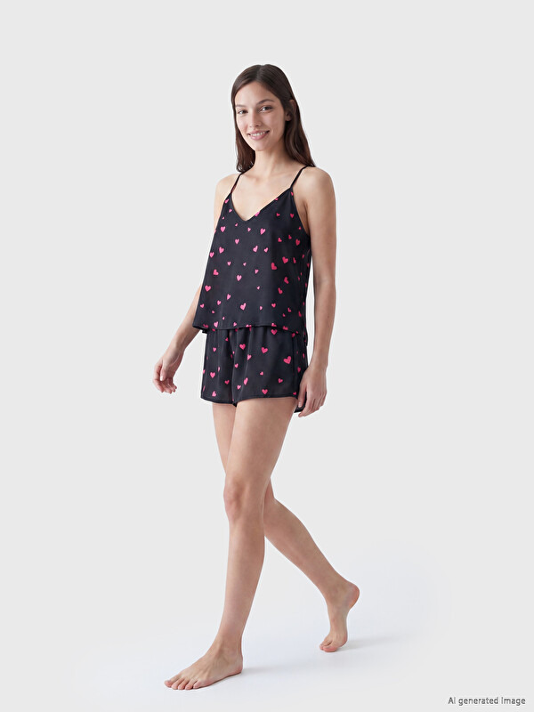 LCW DREAM İp Askılı Kalpli Saten Kadın Şortlu Pijama Takımı