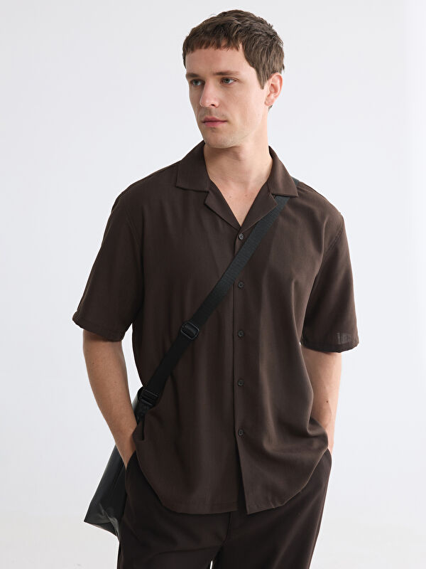 LCW Vision Regular Fit Resort Yaka Krinkle Erkek Gömlek