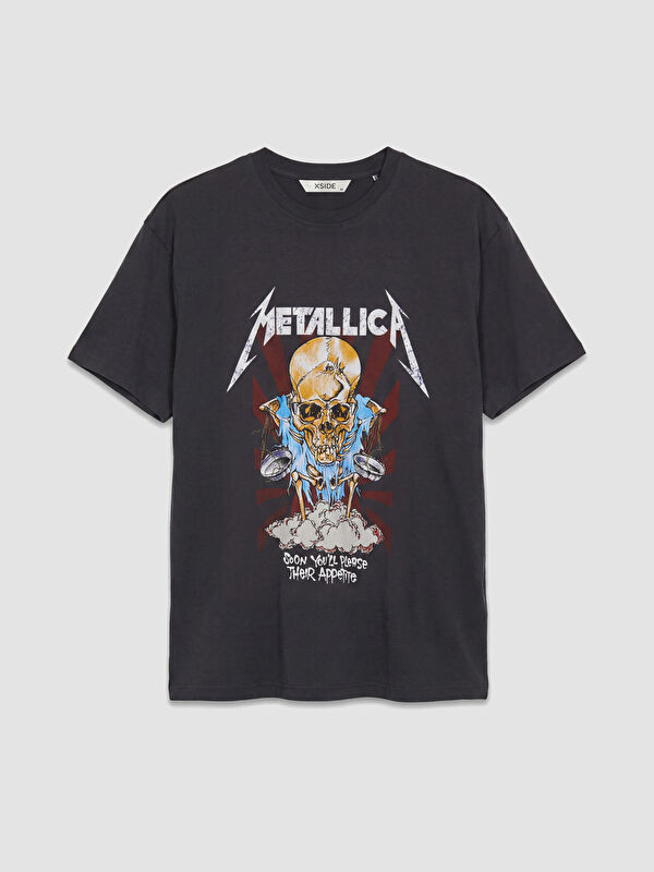 XSIDE Bisiklet Yaka Metallica Baskılı Kadın Tişört