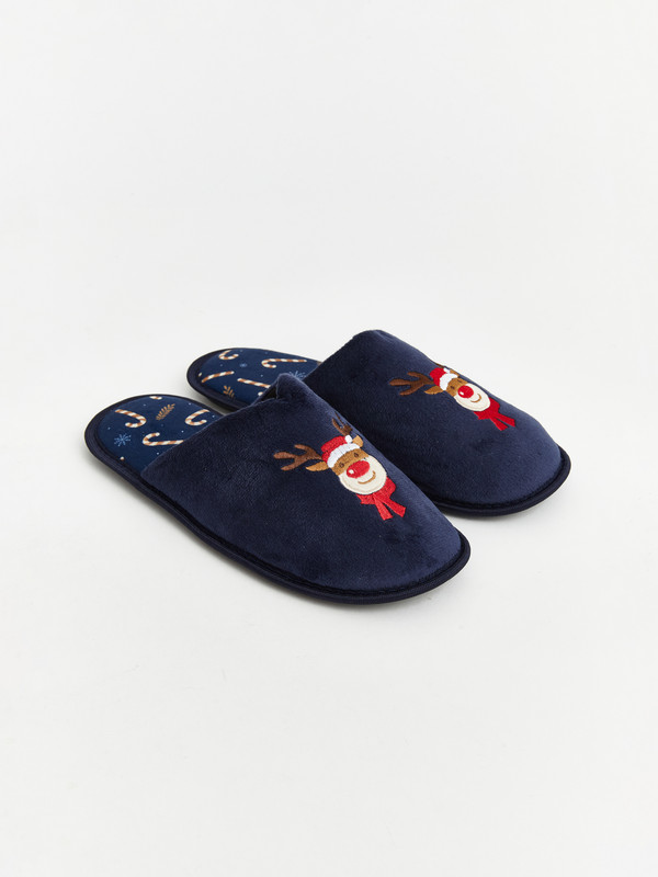 LC WAIKIKI christmas тақырыптағы ұлдарға арналған үй тәпішкесі