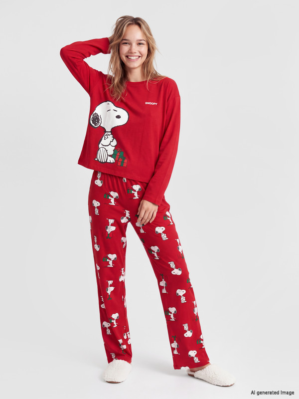 LCW Young Snoopy Baskılı Kadın Pijama Takımı