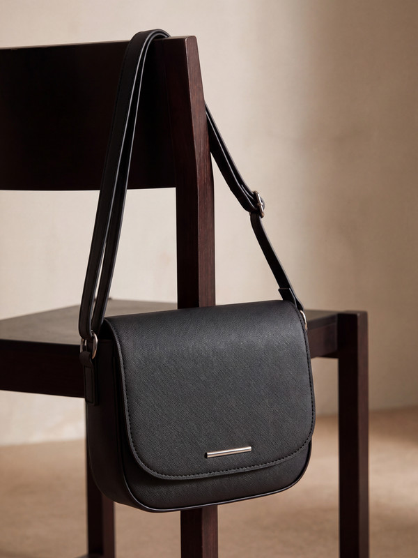 LCW ACCESSORIES حقيبة كتف نسائية من جلد صناعي