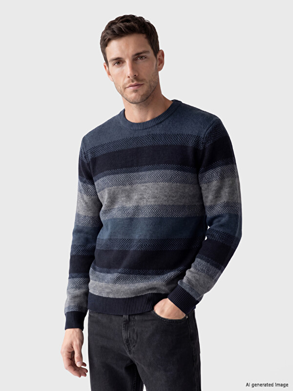 LCWAIKIKI Classic Gestreifter Herren-Strickpullover mit Rundhalsausschnitt