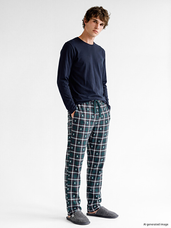 LC WAIKIKI Christmas Themed Men's Pyjamas Set