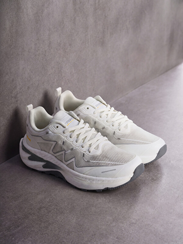 Triwex Laced Thick Soled Men's Trainers