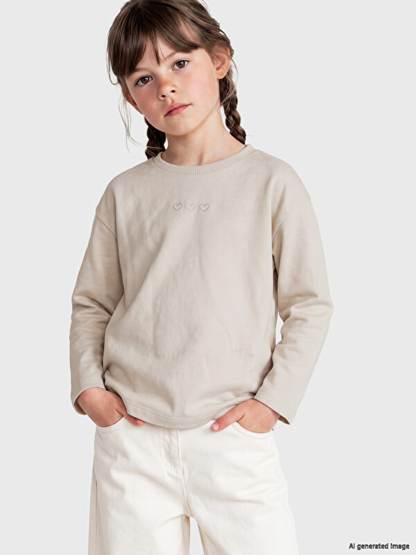 LCW Kids Crew Neck Embroidered Girls' T-Shirt