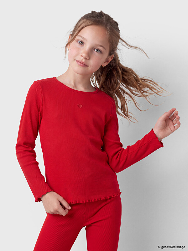 LCW Kids Bisiklet Yaka Nakışlı Kız Çocuk Tişört