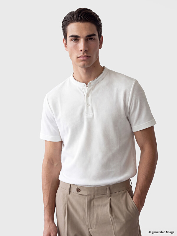 LCWAIKIKI Classic تیشێرتی پیاوان بە قۆڵتەکی باو