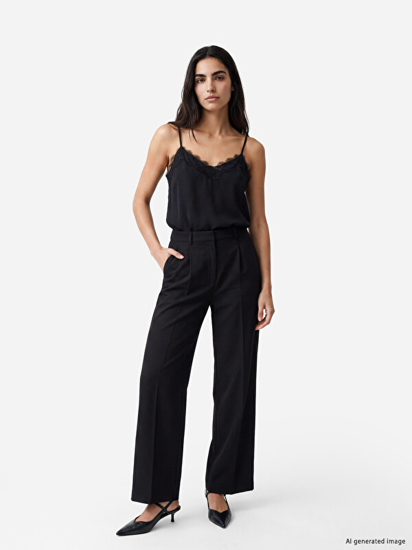 LCW Vision Loose Fit Women's Pleated Fabric Trousers