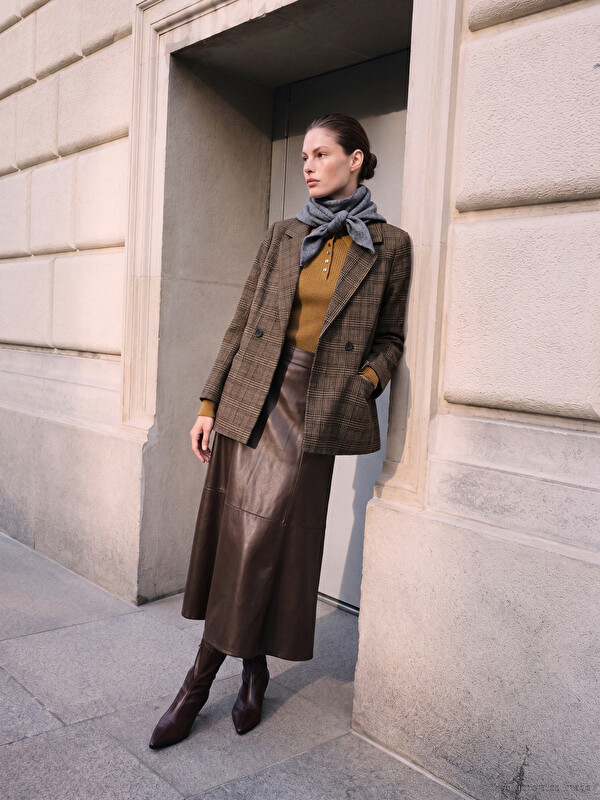 LCW EVERYDAY Zippered Leather Look Flared Skirt