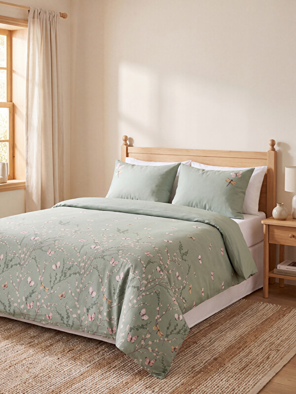 LC WAIKIKI Patterned Double Duvet Cover Set