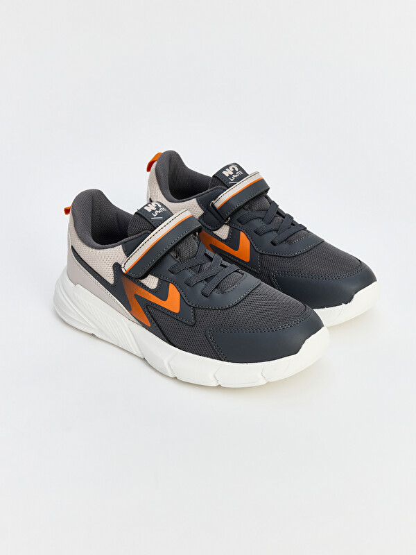 LCW STEPS Bağcıklı ve Cırt Cırtlı Erkek Çocuk Sneaker
