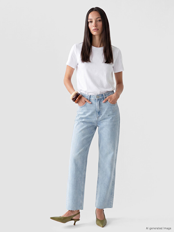 LC WAIKIKI High Waisted Straight Fit Women's Jeans
