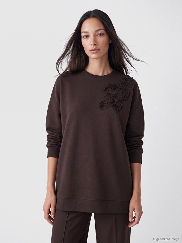 LC WAIKIKI Çiçek Aplikeli Soft Touch Kadın Sweatshirt Tunik