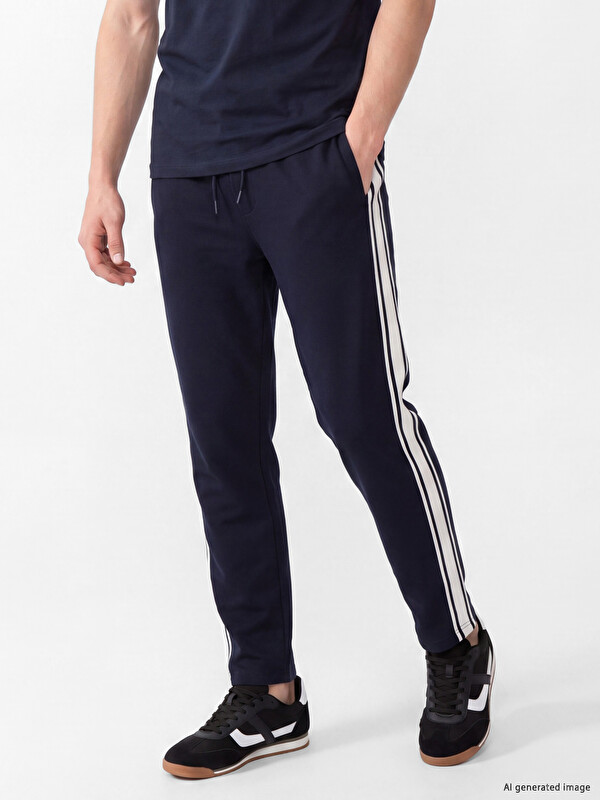 XSIDE Regular Fit Yanları Şeritli Erkek Pantolon