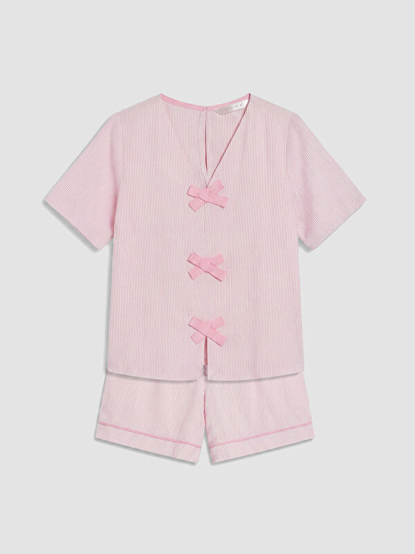 LCW DREAM V Yaka Çizgili Kadın Şortlu Pijama Takımı