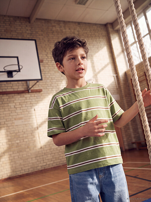 LCW Kids Crew Neck Striped Boys' T-Shirt