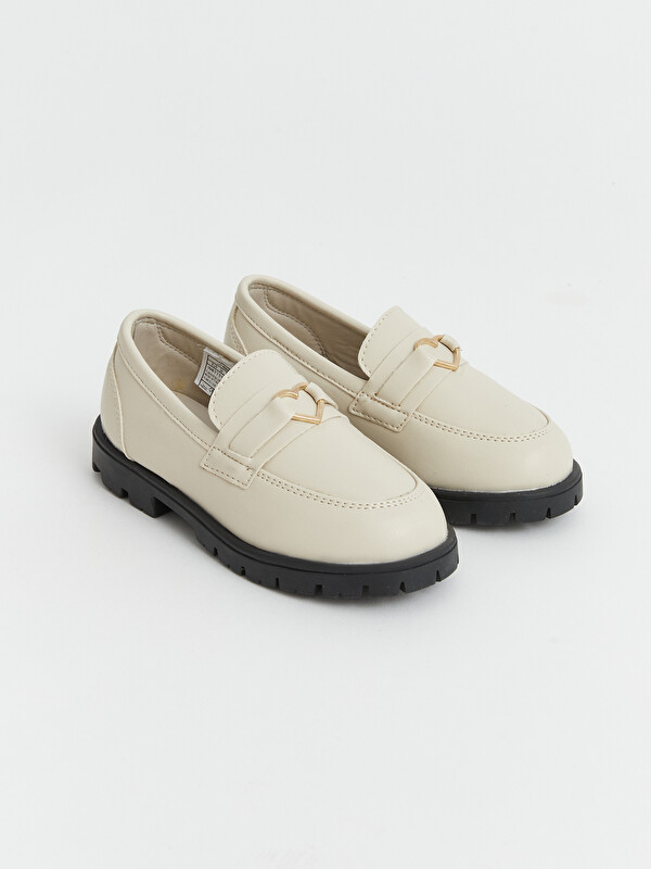 LCW STEPS Kalp Detaylı Kız Çocuk Loafer