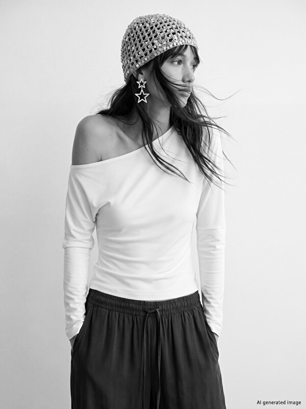 XSIDE Slash Neck Modal Blend Women's T-Shirt
