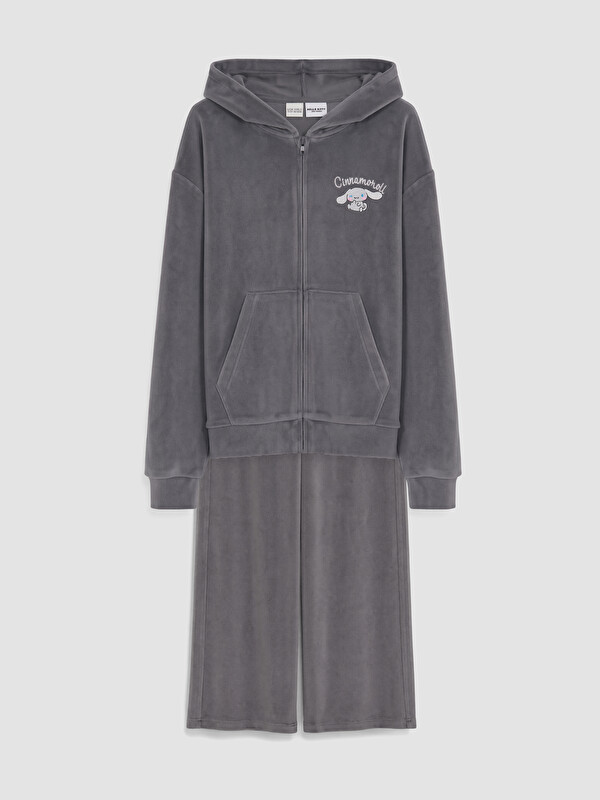 LCW Kids Cinnamoroll Embroidered Girls' Velvet Tracksuit Set