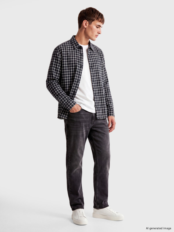 LCW Jeans 779 جينز للرجال بقصّة عادية